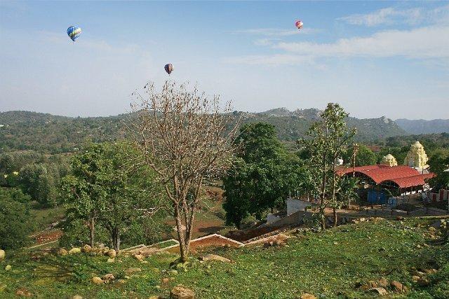 Kumararraja Palace Yelagiri Bagian luar foto