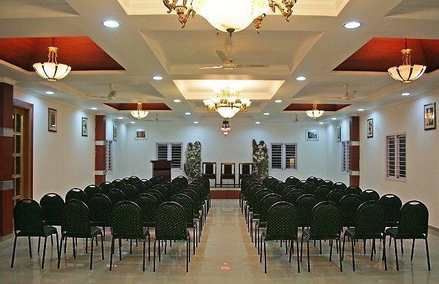 Kumararraja Palace Yelagiri Bagian luar foto